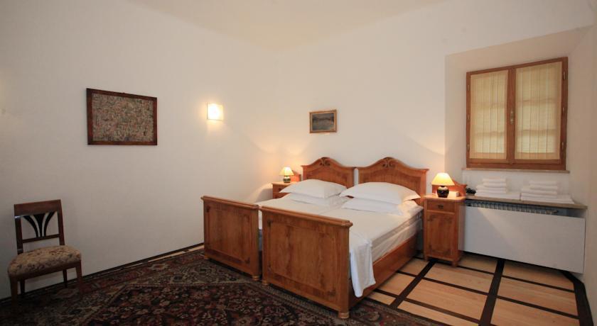 Grad Strmol Hotel Церкле на Горенскем Екстериор снимка